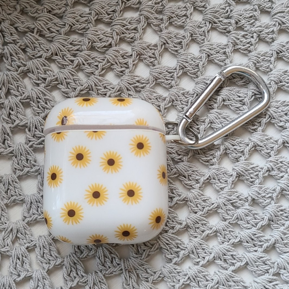 Yellow Daisies Apple Airpod Case